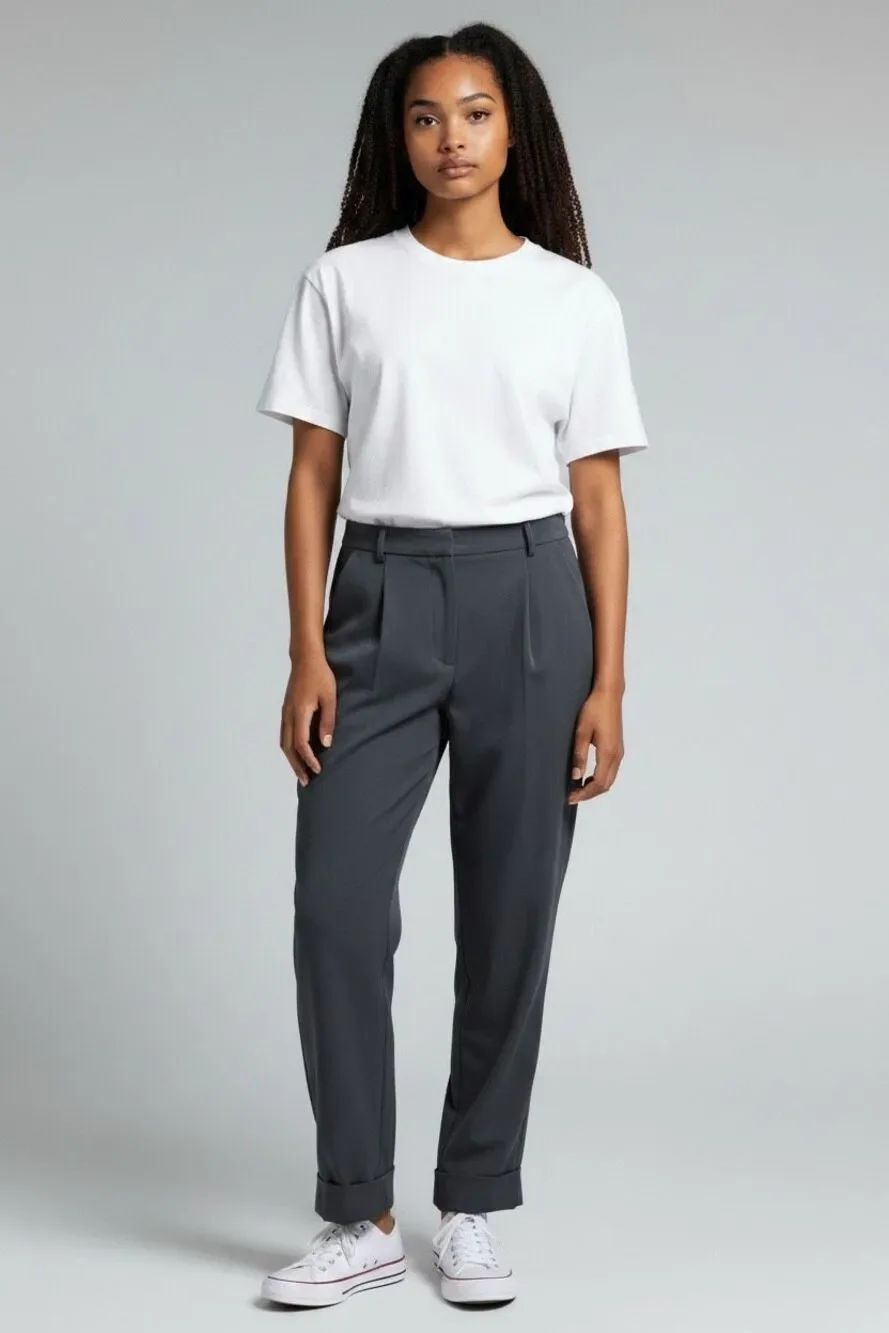 Collection PRIVEE? Polyester Pant in Grey NWT Size 40/ US 4
